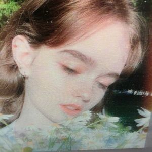 Meet your Posher, Nina